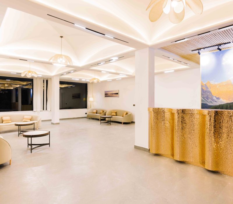 Lobby - 2