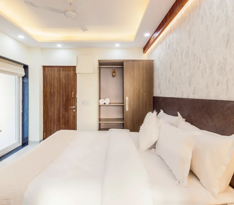 Studio Bedroom Side
