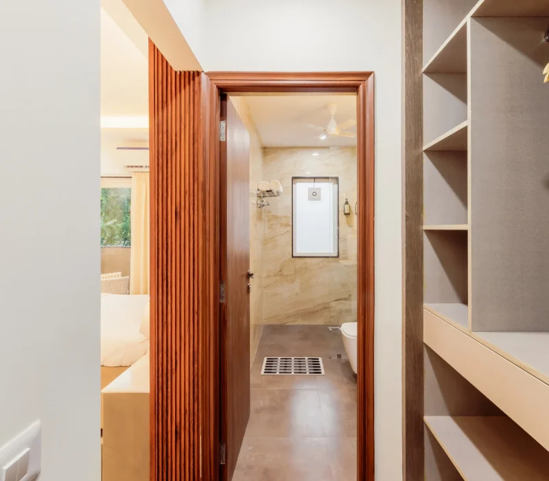 Walk-in Wardrobe